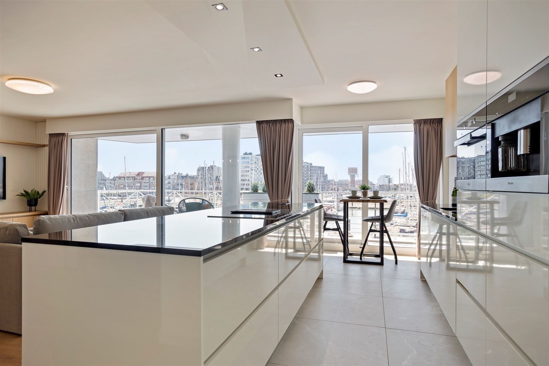 BF335