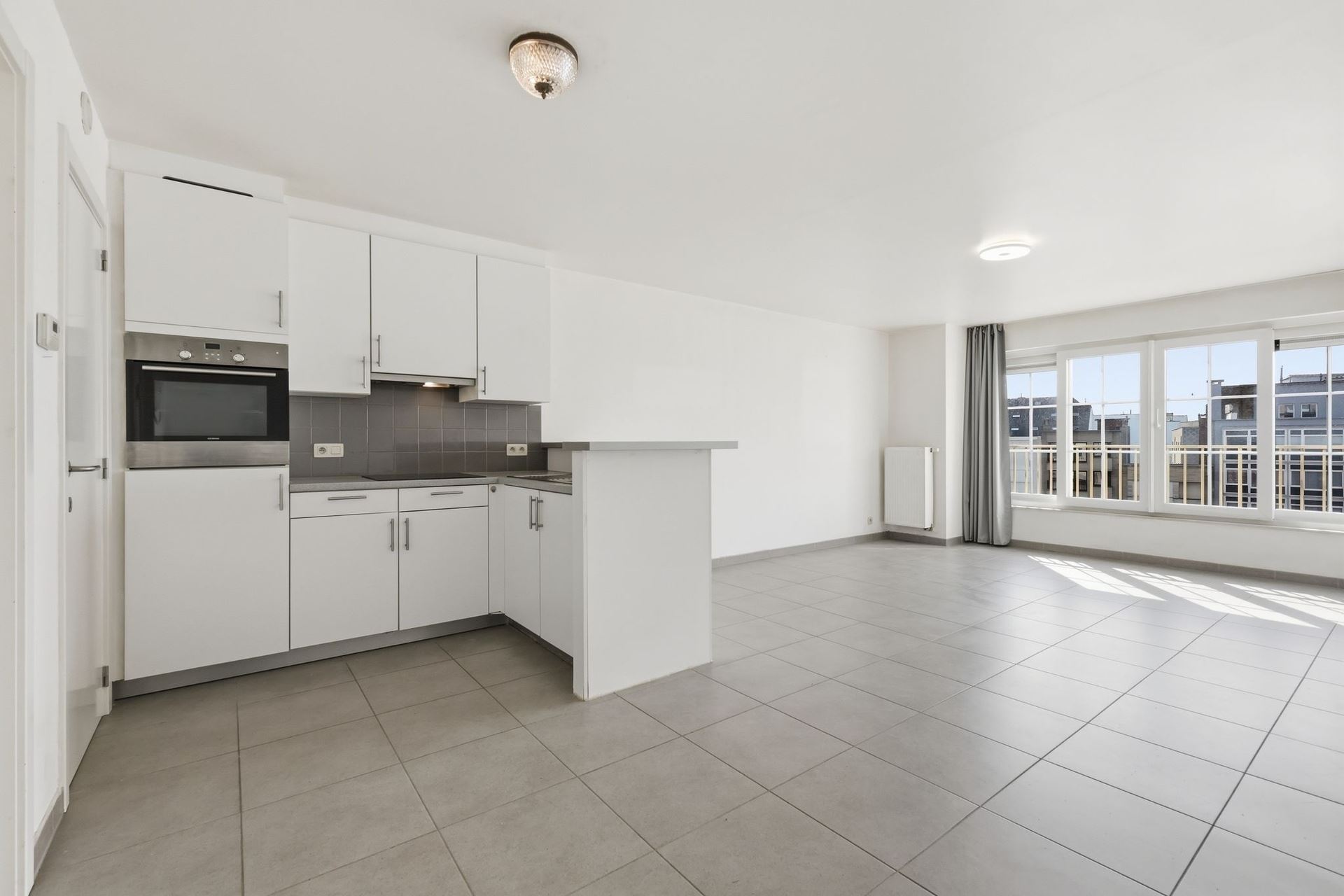 Click to switch