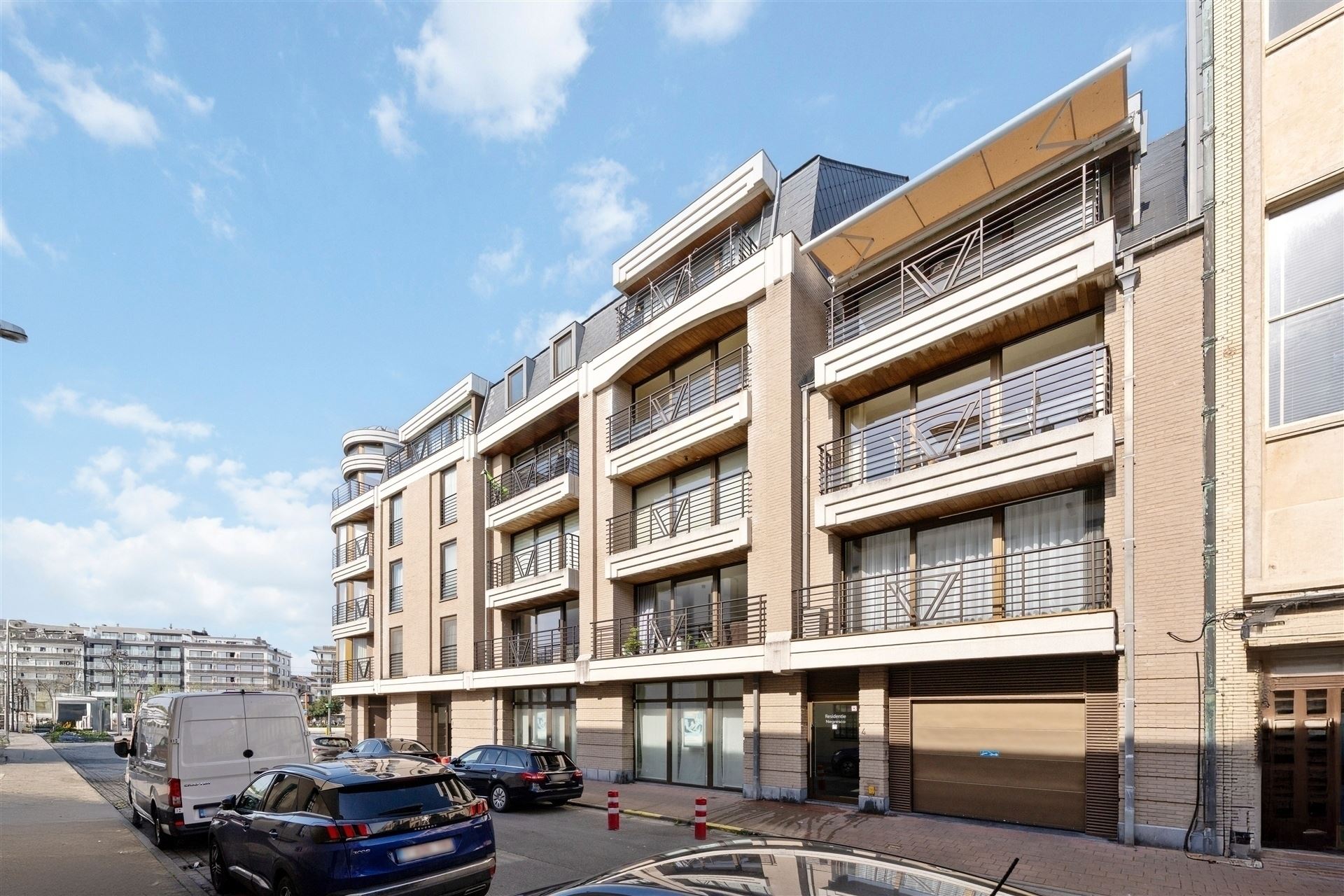 Click to switch
