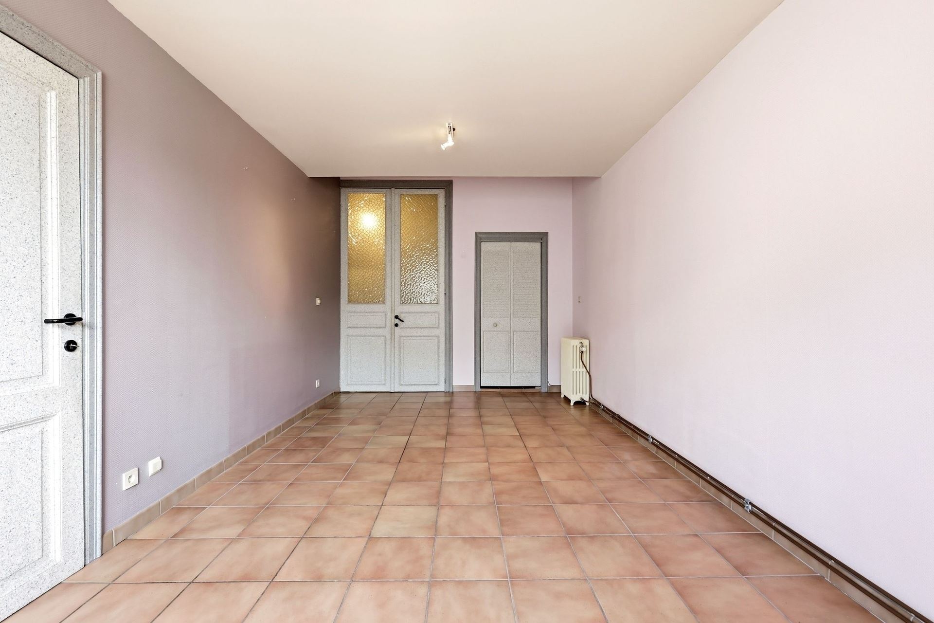 Click to switch