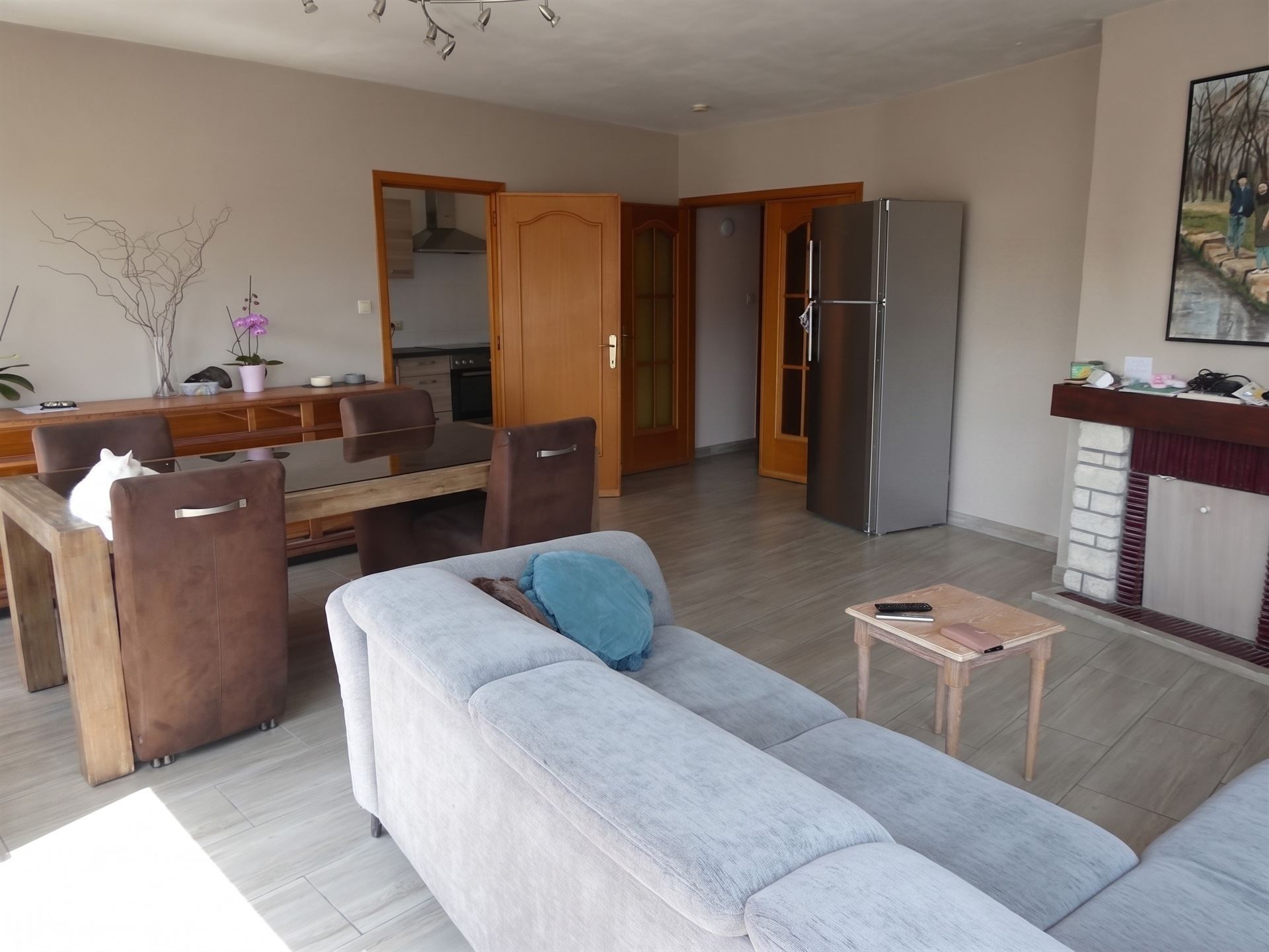 Click to switch